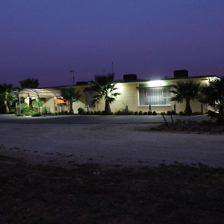 סוון היל Lazy River Motor Inn מראה חיצוני תמונה